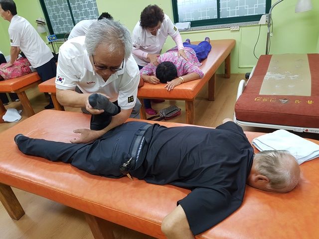 8월 안마서비스