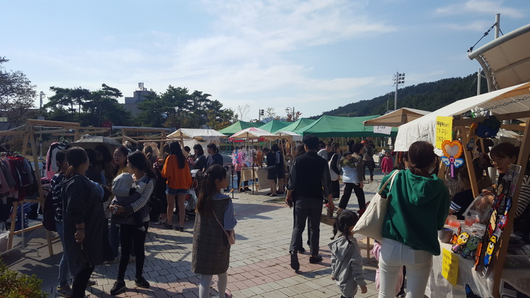 제2회 우리동네 행복나눔 프리마켓 열려